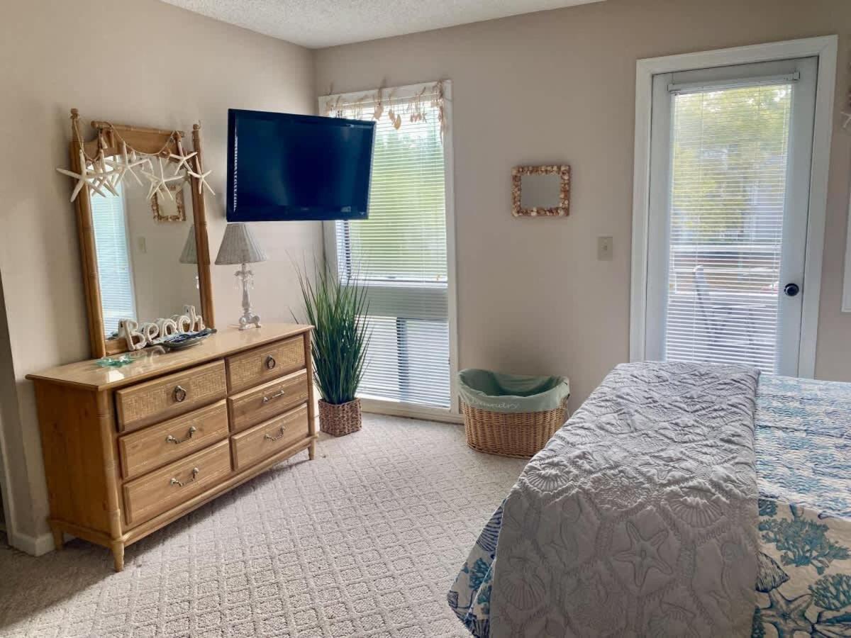 2Br Shore Dr Area: Queen: Pool: Grill: Beach: Ocean Annie'S: M28 Myrtle Beach Bagian luar foto