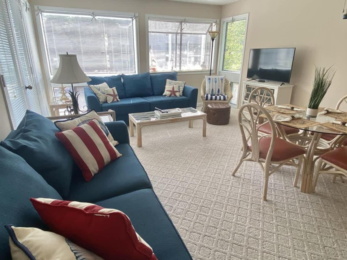 2Br Shore Dr Area: Queen: Pool: Grill: Beach: Ocean Annie'S: M28 Myrtle Beach Bagian luar foto